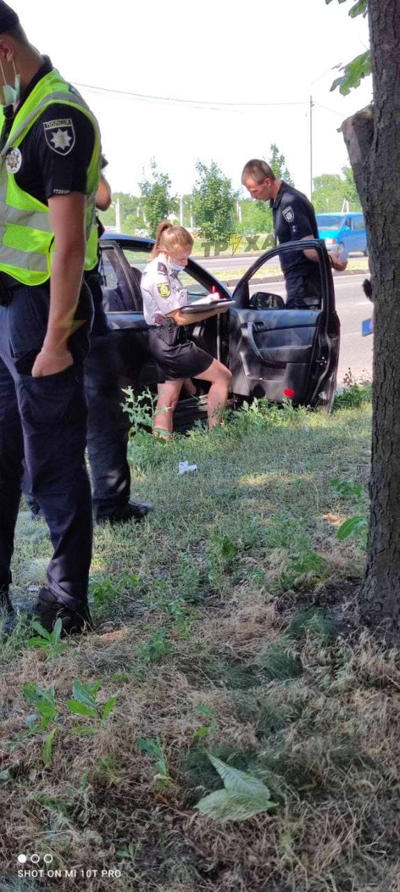 В Харькове братья-близнецы ездили по одному водительскому удостоверению (фото)