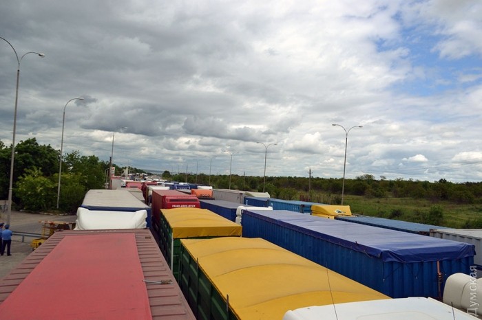 Движение по трассе Киев-Одесса возобновлено