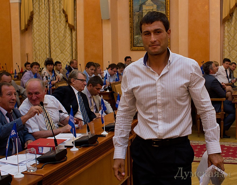 Поліція "пов'язала" екс-регіонала, який оспівував наркотики