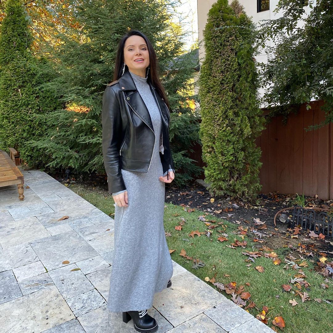 До вечірки готова: Лілія Подкопаєва вчить носити вбрання в піжамному стилі