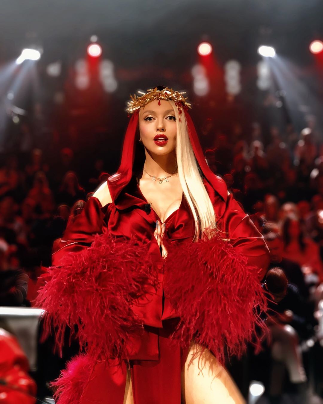 Капали віск у воду: Винник, Полякова і Огнєвіч розповіли про ворожіння на Андрія