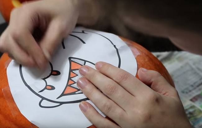 привидение на тыкве