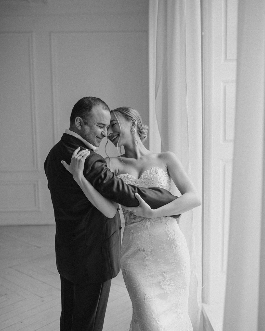 Виктор Павлик женился на своей возлюбленной: первые фото