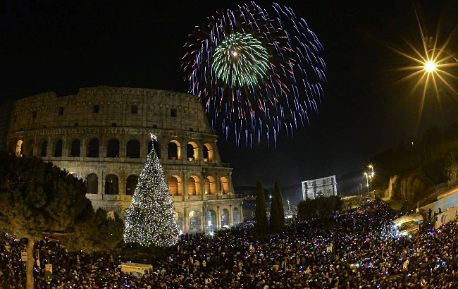 Топ-10 самых красивых городов мира в период новогодних праздников