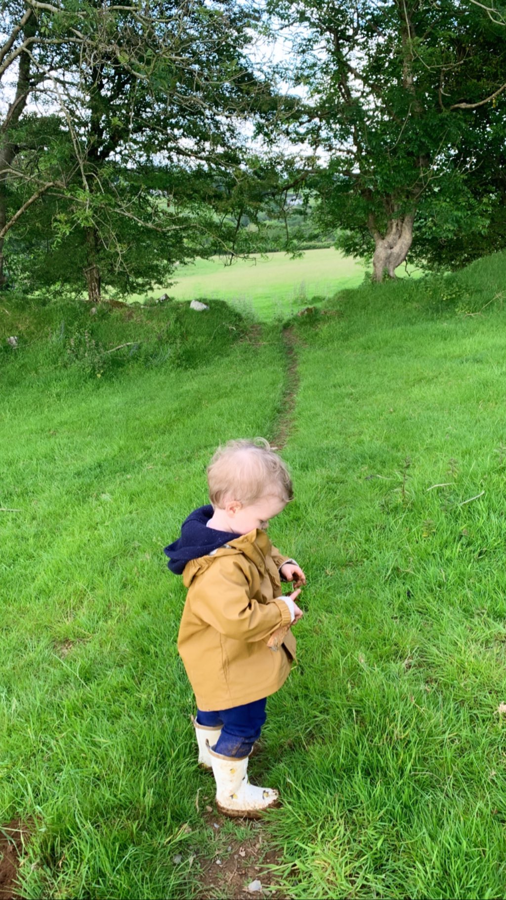 З днем народження, красунчик! Роузі Хантінгтон-Уайтлі та Джейсон Стетхем відзначають 2-річчя первістка