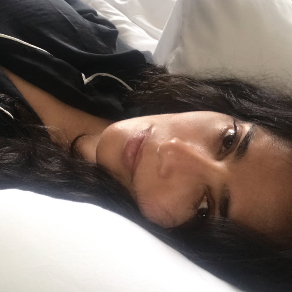 Как ей это удается? 53-летняя Сальма Хайек поразила неувядающей молодостью