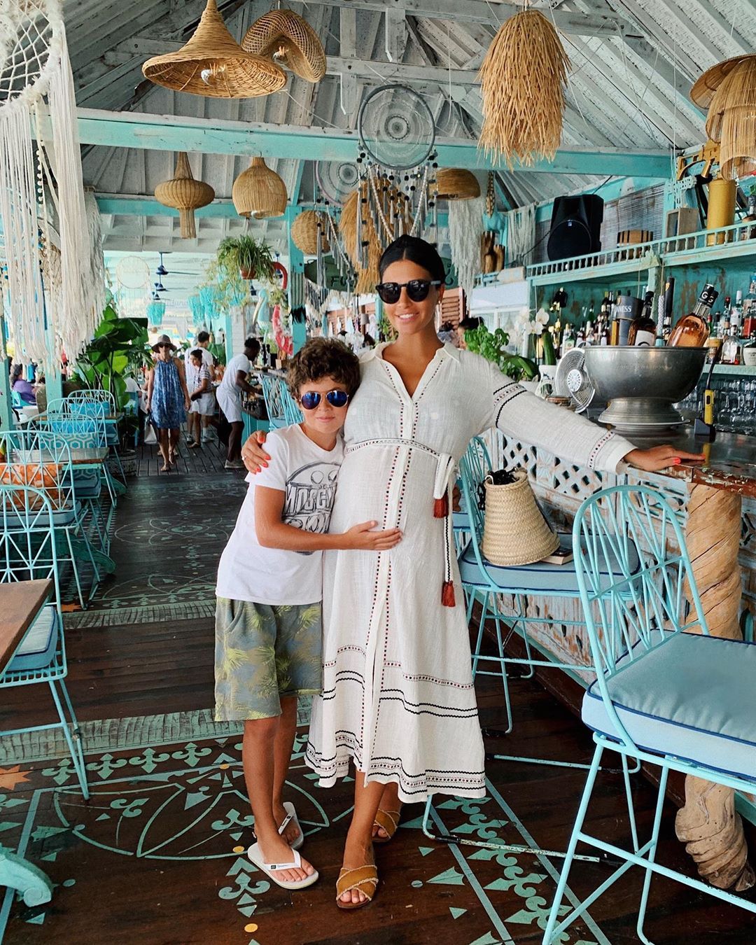 "Здравствуй, моя Вселенная": Санта Димопулос стала мамой во второй раз