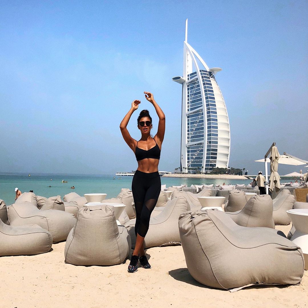 Есть к чему стремиться: Санта Димопулос раскрыла секрет своей стройности