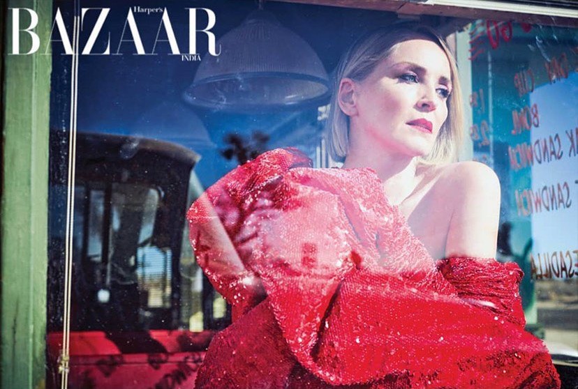 Їй точно 62? Шерон Стоун демонструє бездоганну фігуру у зйомці для відомого глянцю