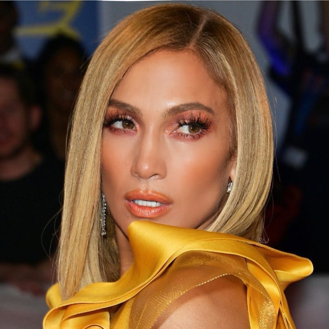 Безупречна: Дженнифер Лопес демонстрирует изысканный вкус и совершенную форму