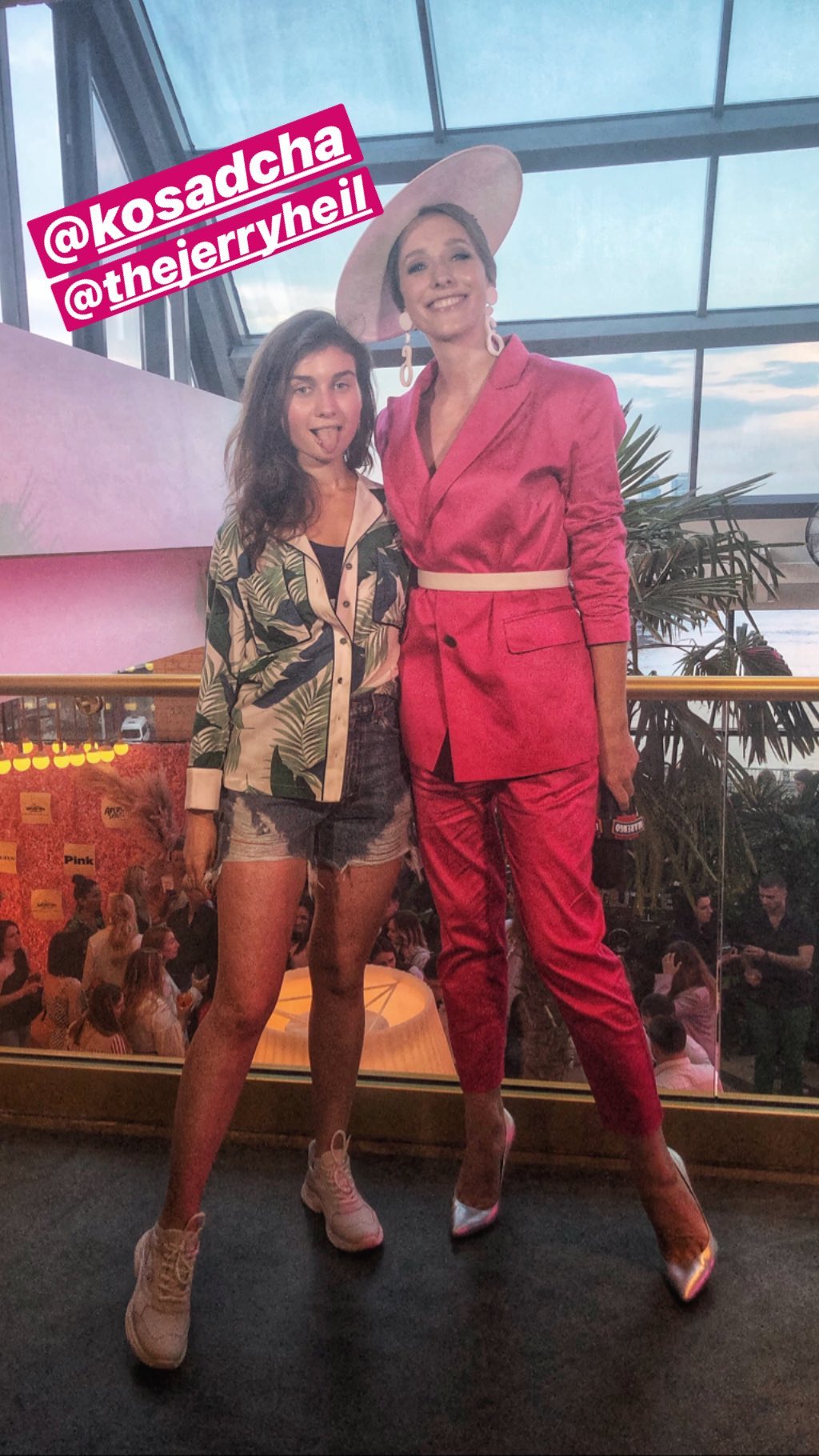 Осадчая и Джерри Хейл