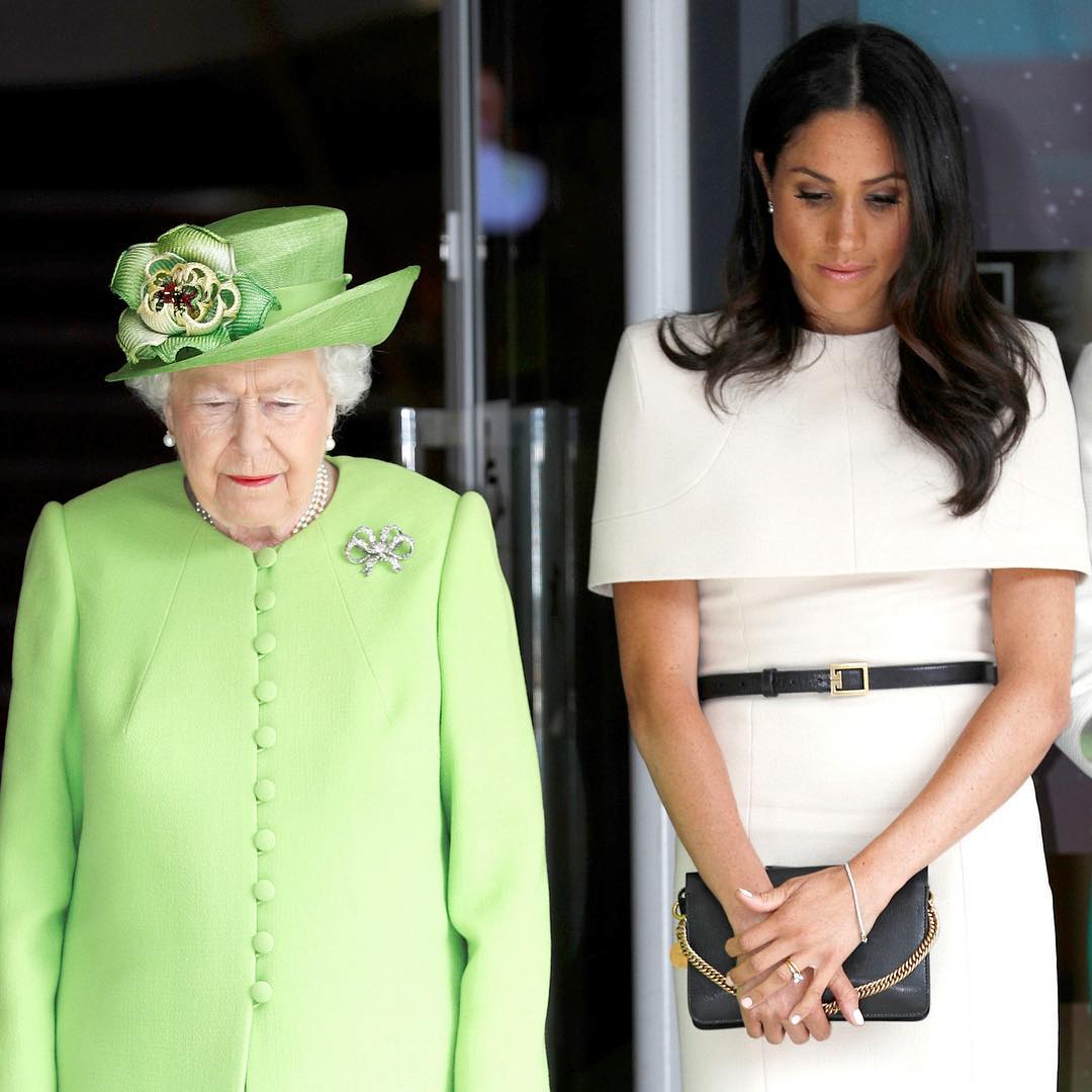 Роскошь да и только: топ-5 самых дорогих нарядов Меган Маркл