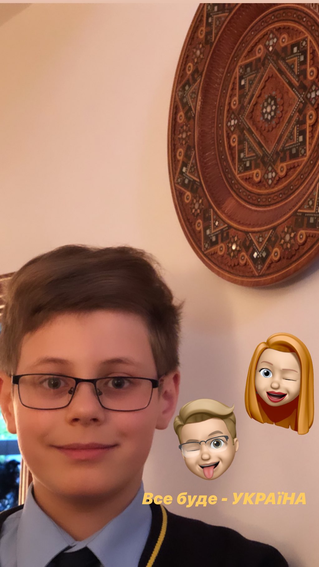 "Жити, а не боятися": Тіна Кароль розкрила секрети виховання сина