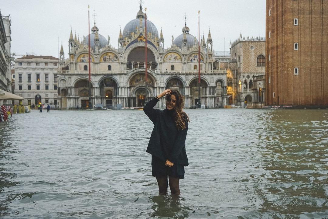 Венеция на 77% ушла под воду: впечатляющие фото и видео