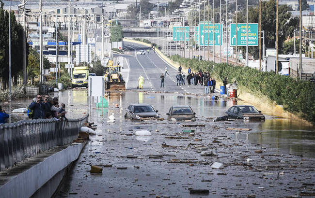 Наводнение в Греции: число погибших возросло до 15 человек