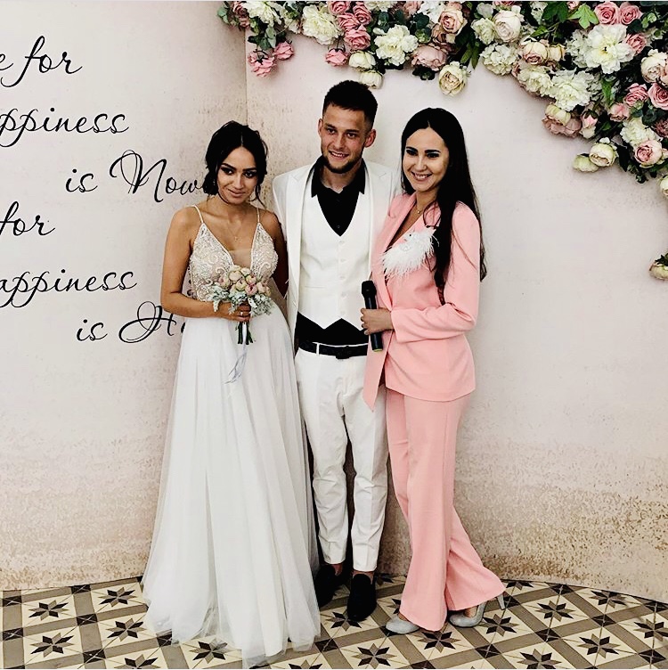 Украинская певица вышла замуж за нападающего киевского “Динамо”