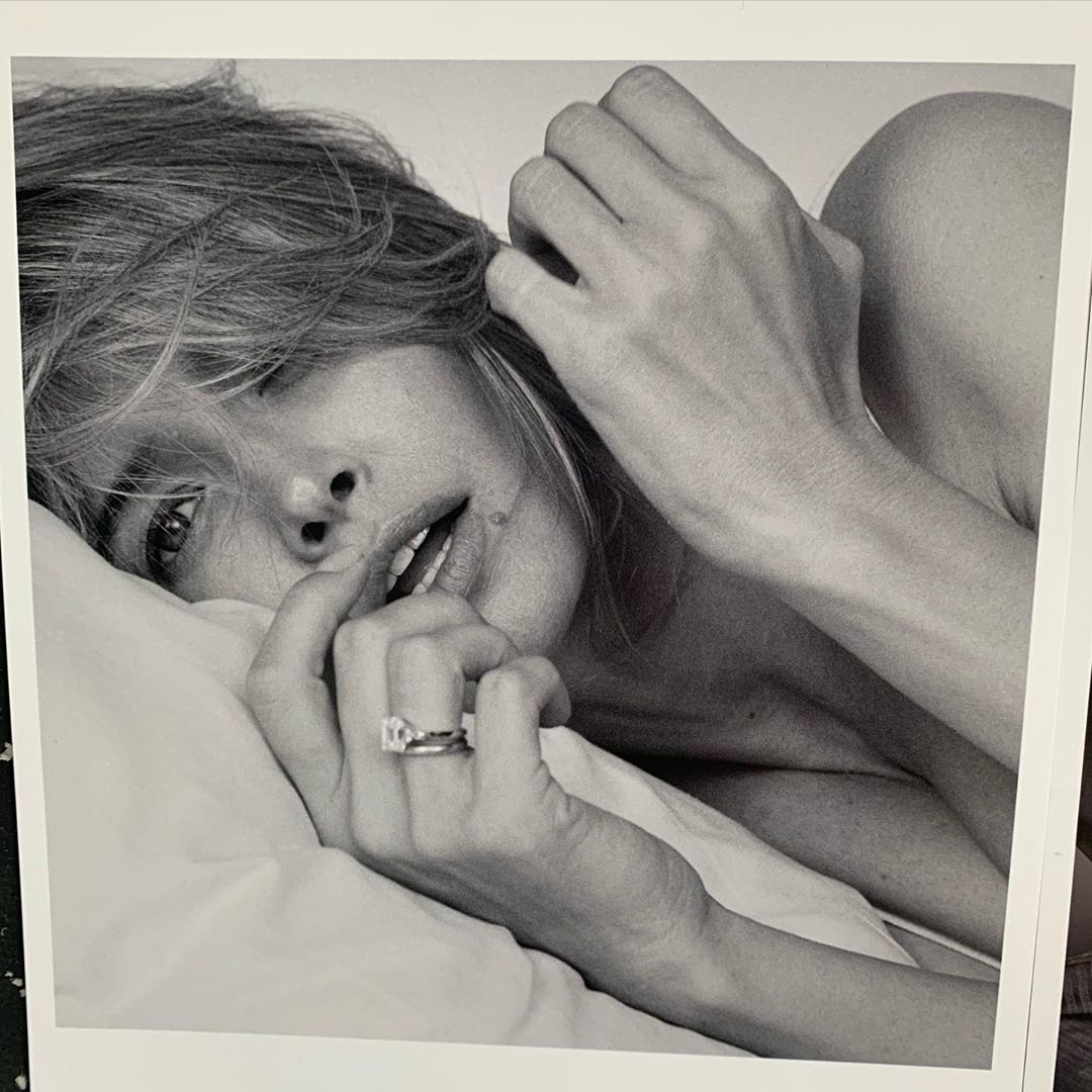 Такая загадочная: Веру Брежневу заподозрили в беременности (фото)