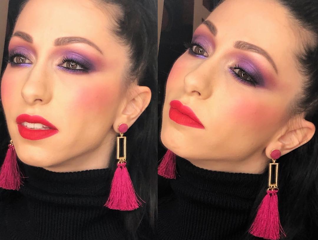 Різнобарвна грайливість: у мережі "сходять з розуму" за макіяжем в стилі 80-х (яскраві фото)