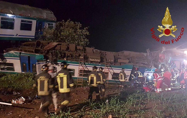 В Италии столкнулись поезд и грузовик, двое погибших и 18 потерпевших