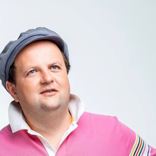 Гросу, Бронюк и Артур Боссо поделились рецептами любимых блинов к Масленице 2020