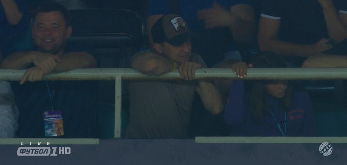 Зеленский посетил матч Динамо-Шахтер в Одессе: за кого болел президент