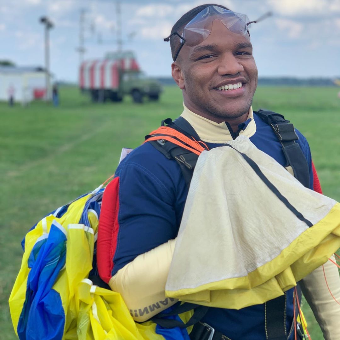 Выдающийся украинский спортсмен похвастался новым достижением. Видео