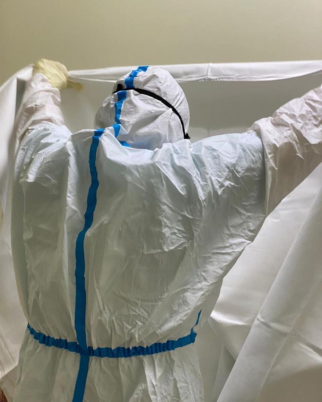 Экс-любовник Заворотнюк вместе с женой госпитализированы в Ялте: сил пока нет