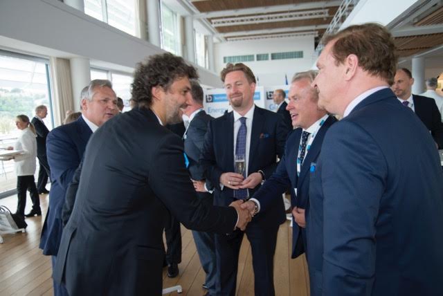 Квасьневский, Фишер и Байден приняли участие в форуме Злочевского в Монако