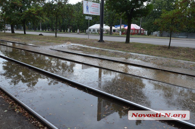 В Николаеве часть города останется без воды из-за прорыва магистрального водопровода