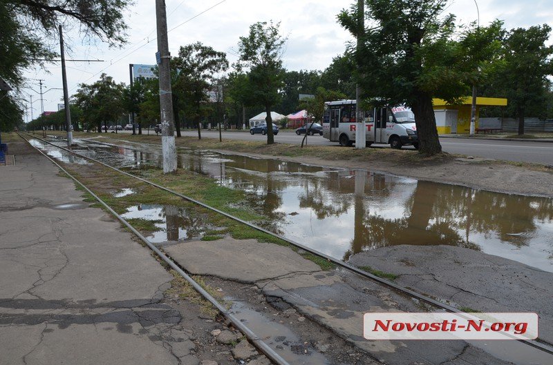 В Николаеве часть города останется без воды из-за прорыва магистрального водопровода