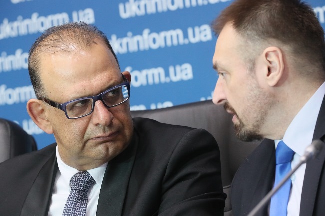 Страховая компания "Classic Life Insurance" допускает возможность создания частного пенсионного фонда