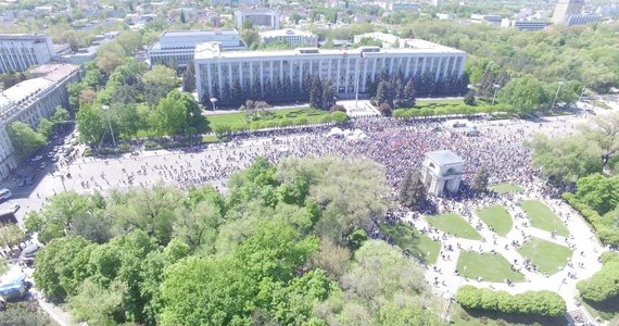 На мітингу в Молдові активісти вимагають проведення дострокових виборів до червня