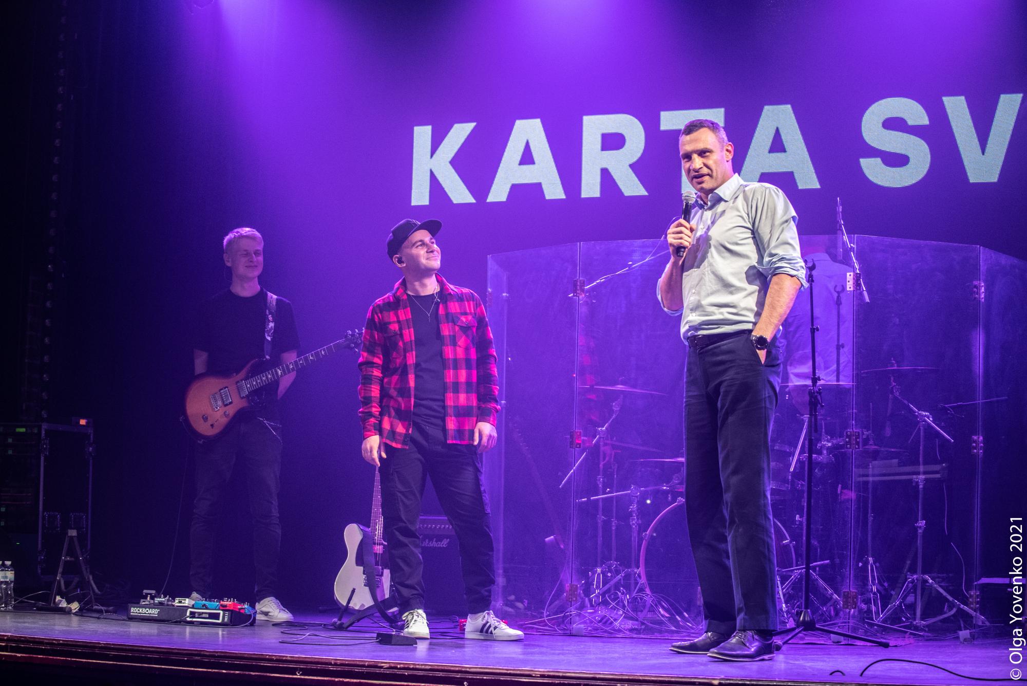 Иван Марунич: Артисты должны всегда быть готовы сменить музыкальные инструменты на военные