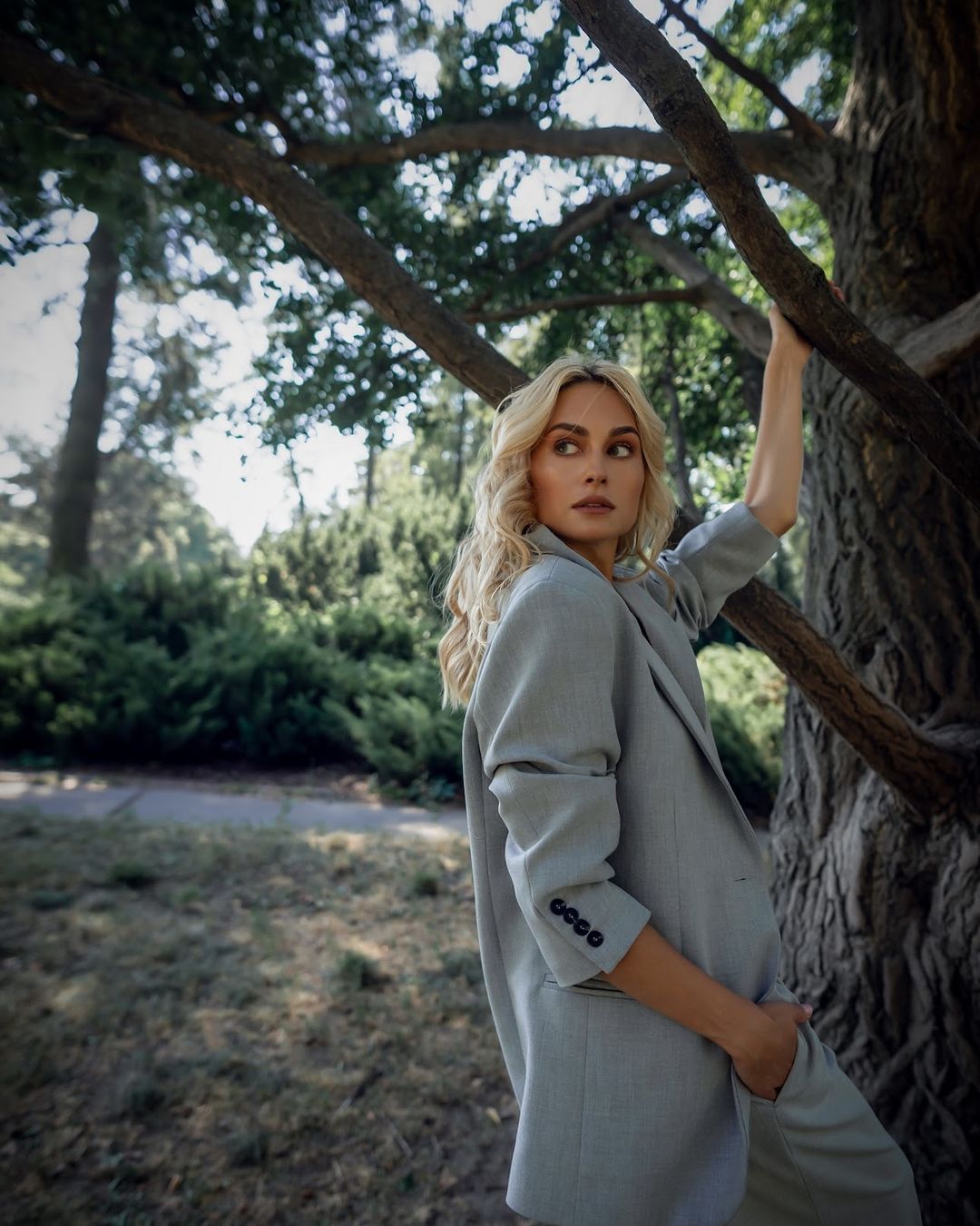 Просто вау! Звезда сериала "Женский врач" покорила соблазнительным образом (фото)