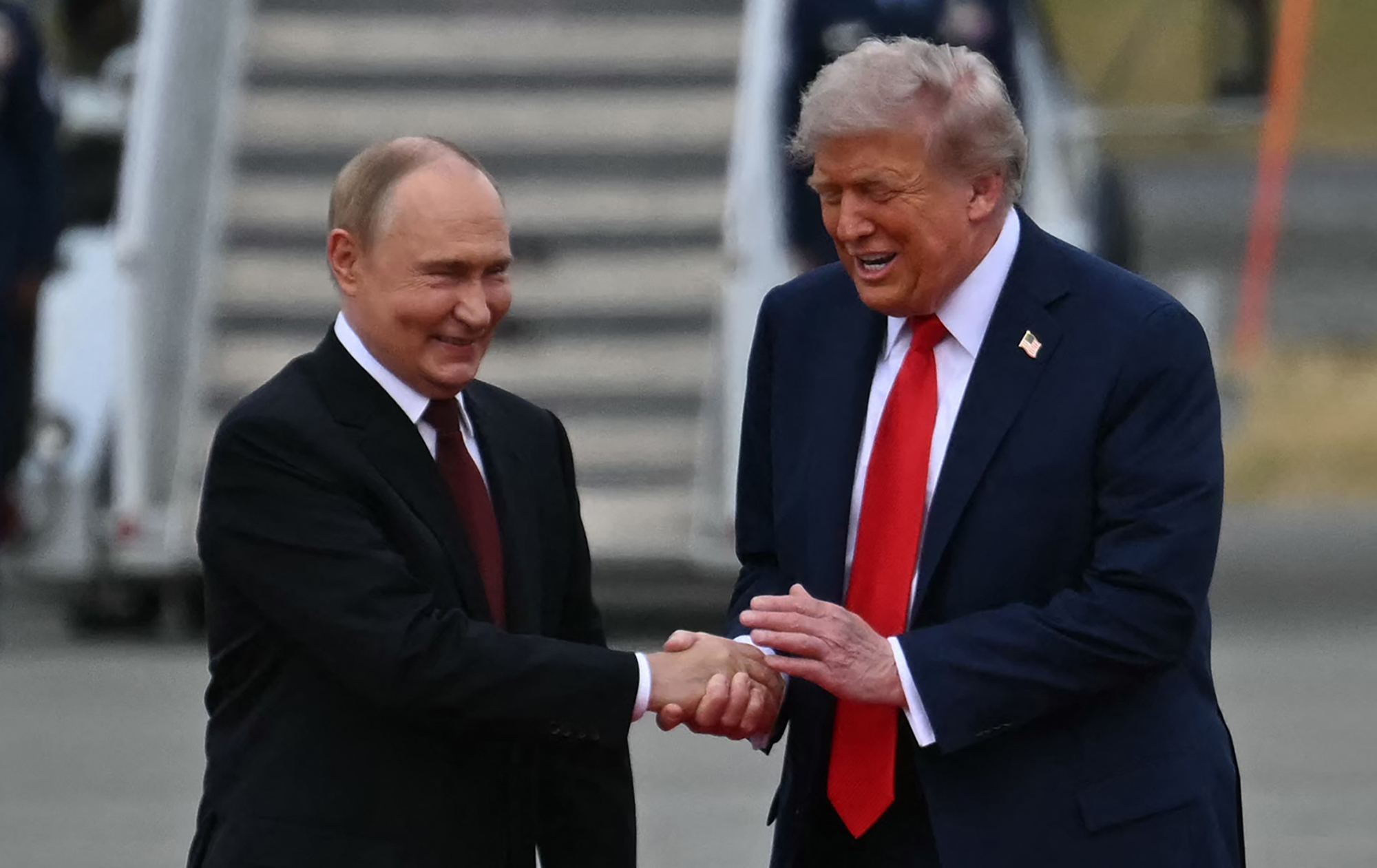 Що відбулося на Алясці. Про що говорили Трамп і Путін і чи є "угода"