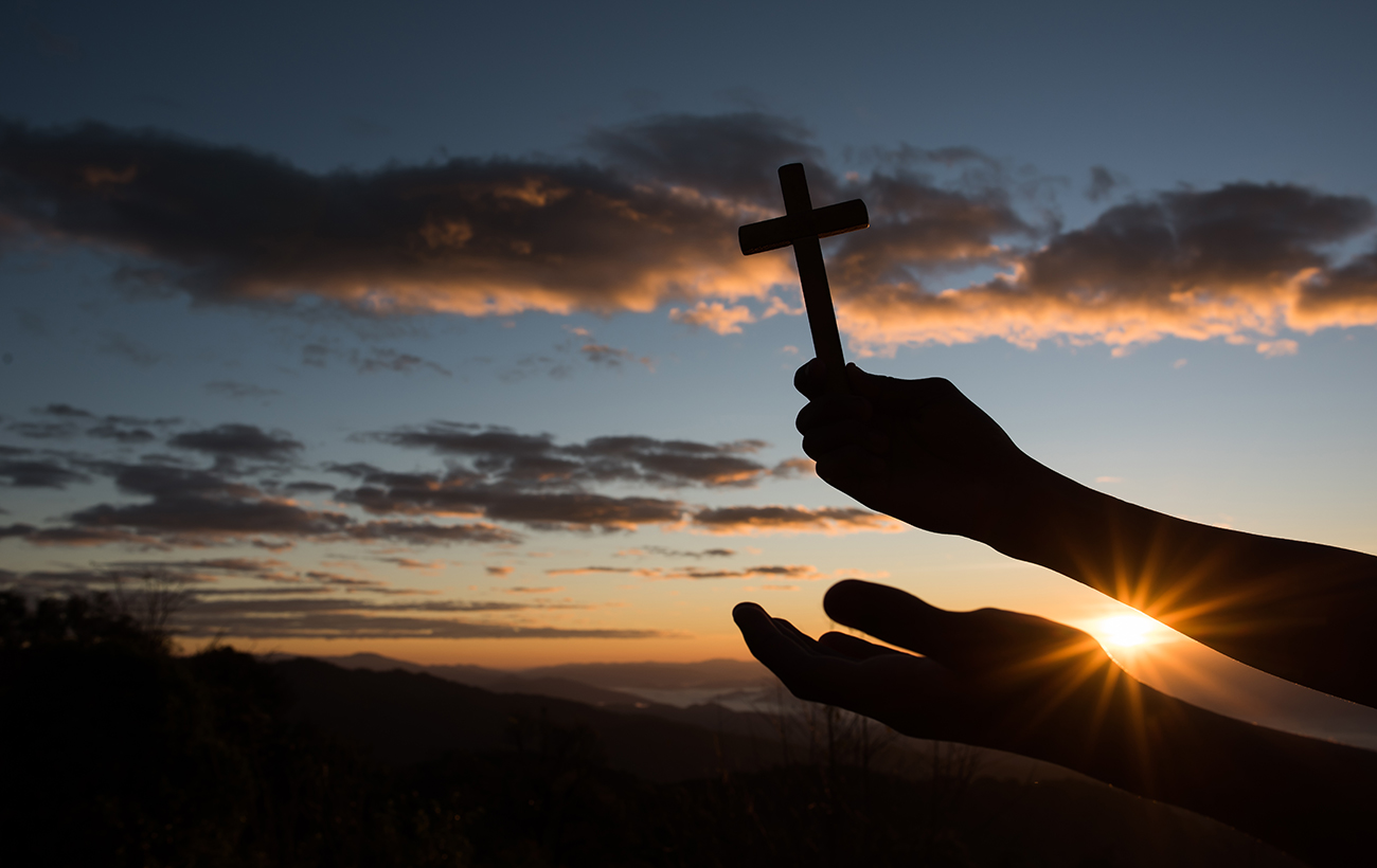 Привітайте близьких з Вознесінням: гарні картинки, листівки й СМС до великого свята