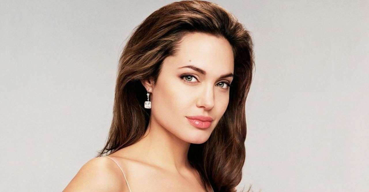 Анджеліні Джолі виповнилося 49 років: тренер зірки розкрив секрет її стрункого тіла