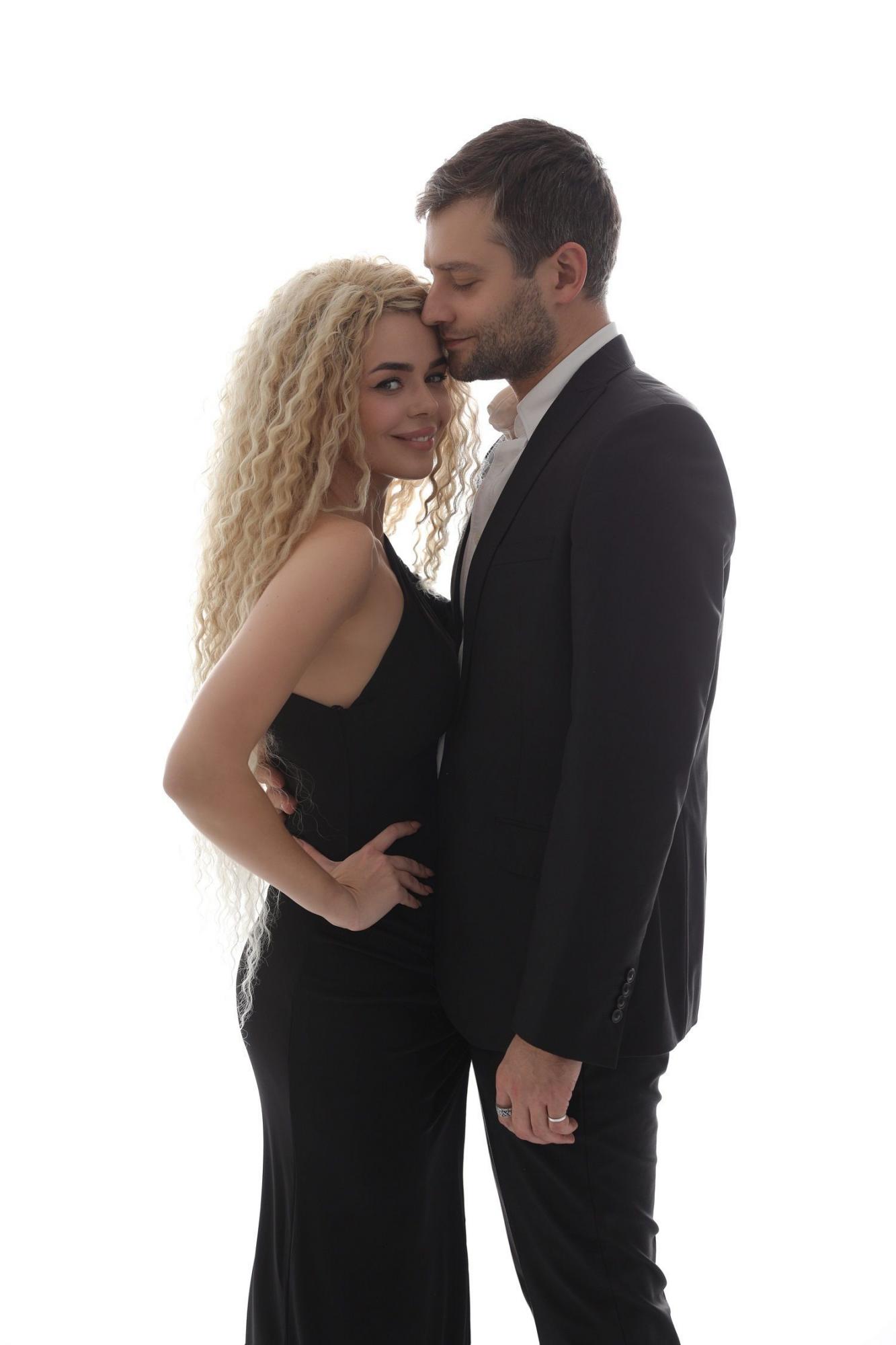 Гросу сделала неожиданное заявление о личной жизни: "Давно сняла розовые очки"