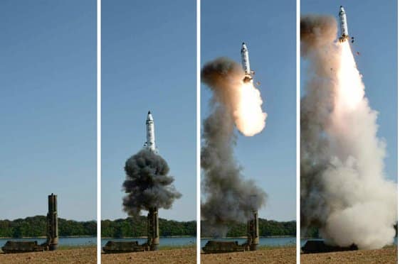 Тестування ракети у КНДР. Фото: Rodong Sinmun Тестування ракети у КНДР. Фото: Rodong Sinmun
