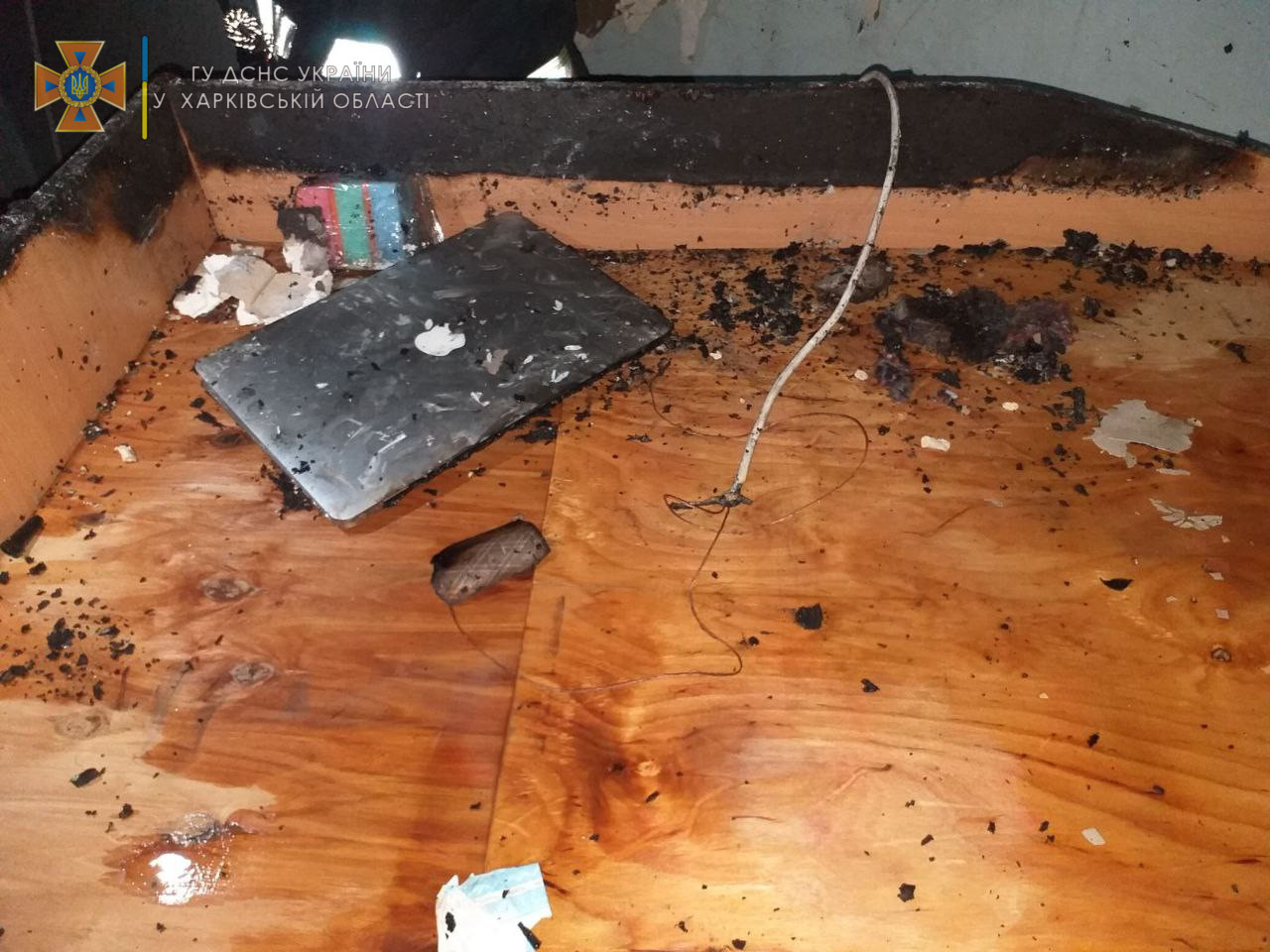 В Харькове горело студенческое общежитие. Спасатели эвакуировали более 100 человек