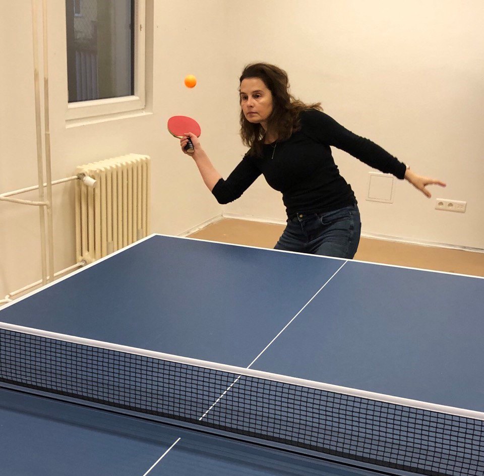 "Вік не має ставити життя на паузу". Як українські пенсіонери стали студентами у Словаччині