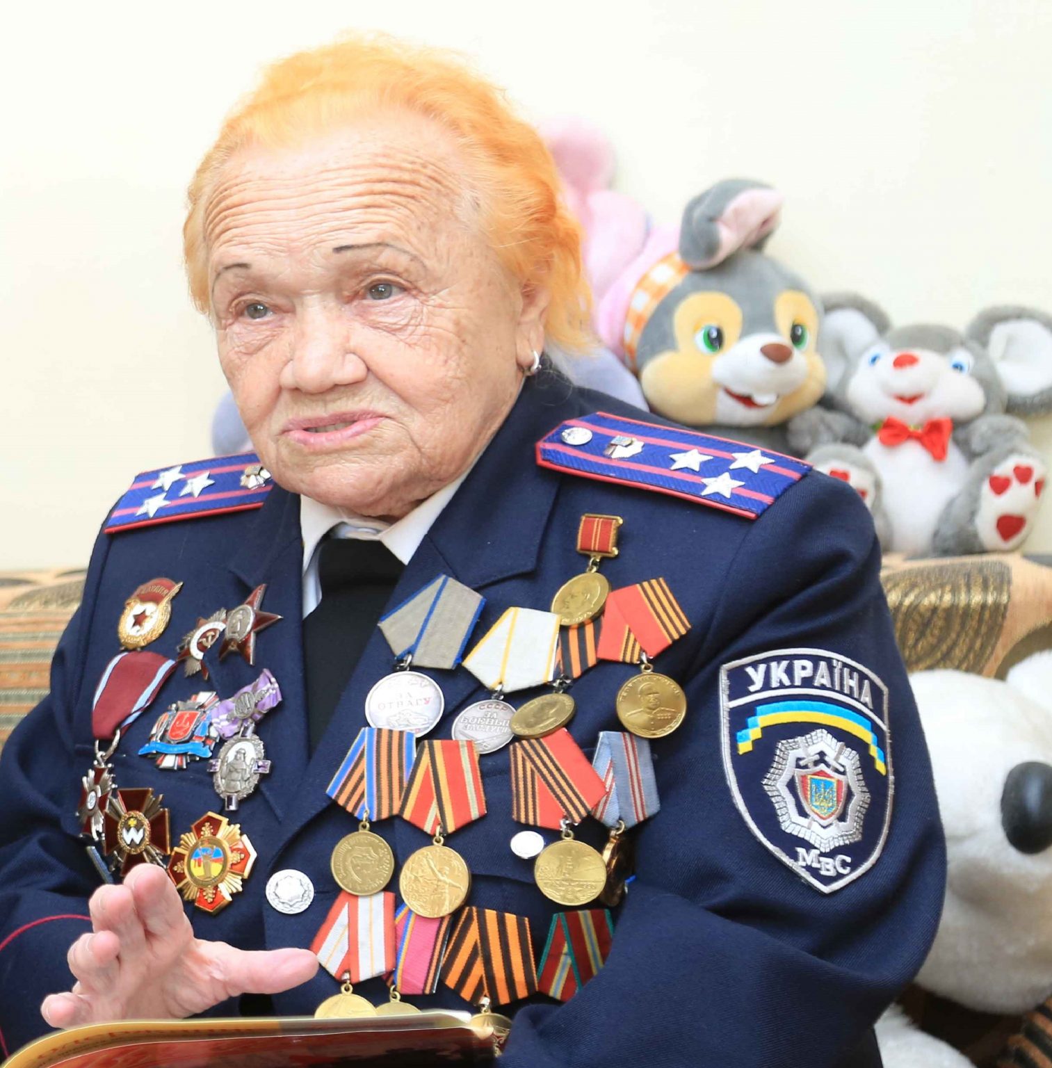 98-летняя легендарная ветеран собралась снова на фронт - защищать Украину от очередных оккупантов