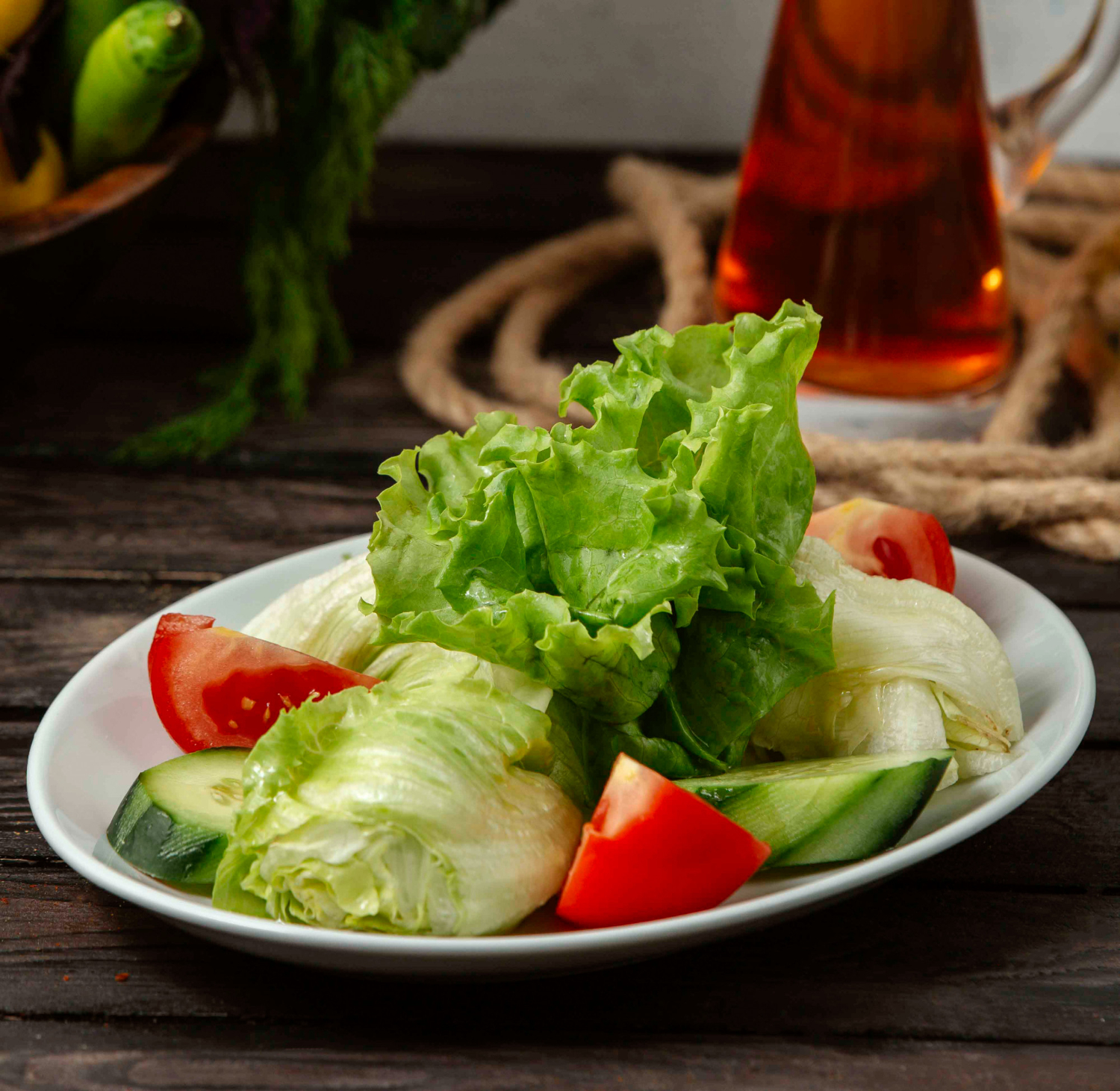 Легкий салат на вечерю без майонезу, який ви захочете готувати щодня