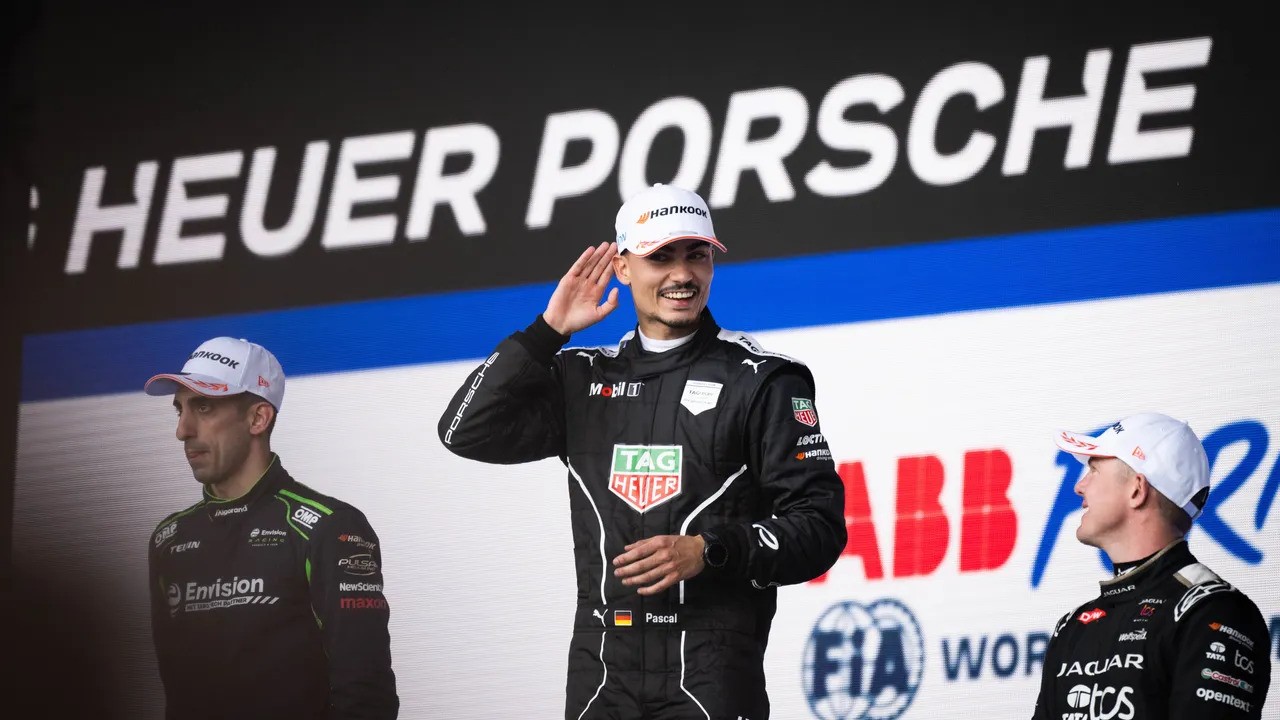 Фінали Australian Open без фаворитів і екологічні автоперегони: анонс вихідних у спорті