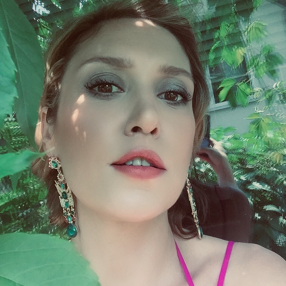 "Залишилася без засобів для існування". Екс-"віагра" Вінницька заговорила про зміну професії