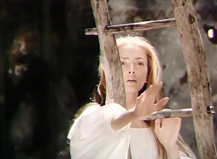 Ольга Сумська 20 і 40 років тому: на цих фото актрису складно впізнати