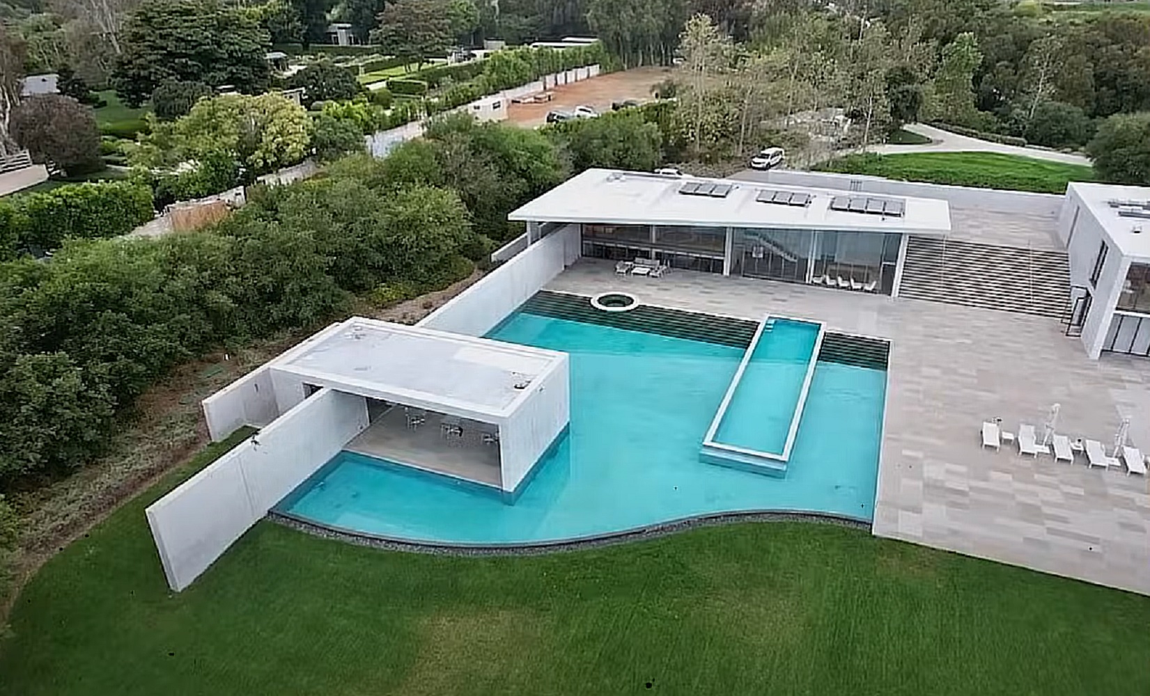 Топ-5 самых дорогих домов звезд, которые поражают заоблачной ценой и роскошью