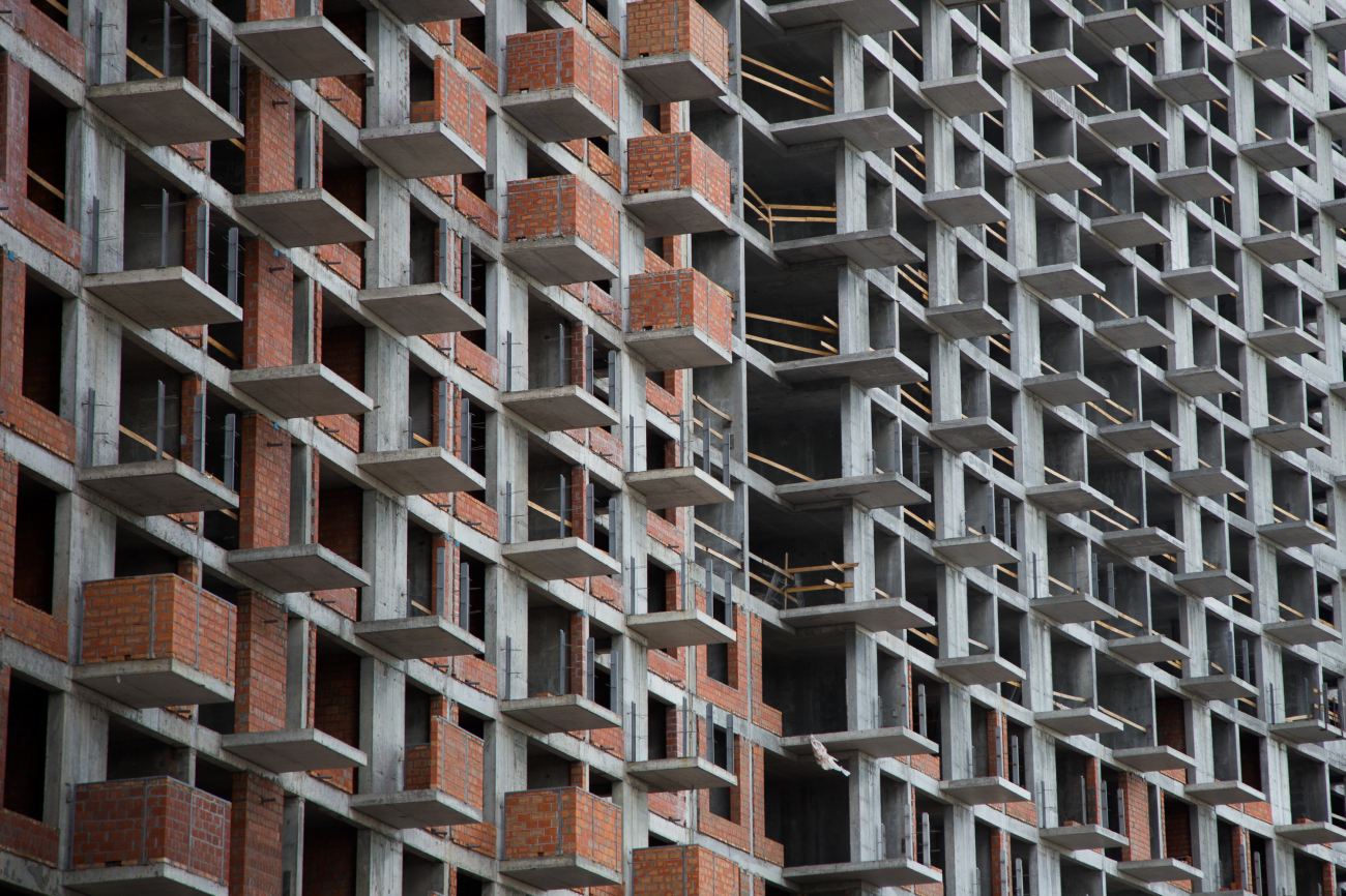 Архитекторы, суды и "дома-монстры". Почему Украине нужна реформа градостроительства