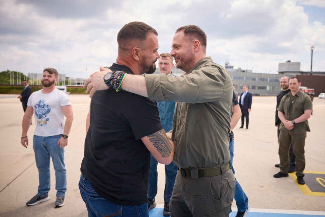 Десятиріччя у строю. Де зараз азовець "Апіс", який обороняв Маріуполь і пройшов полон