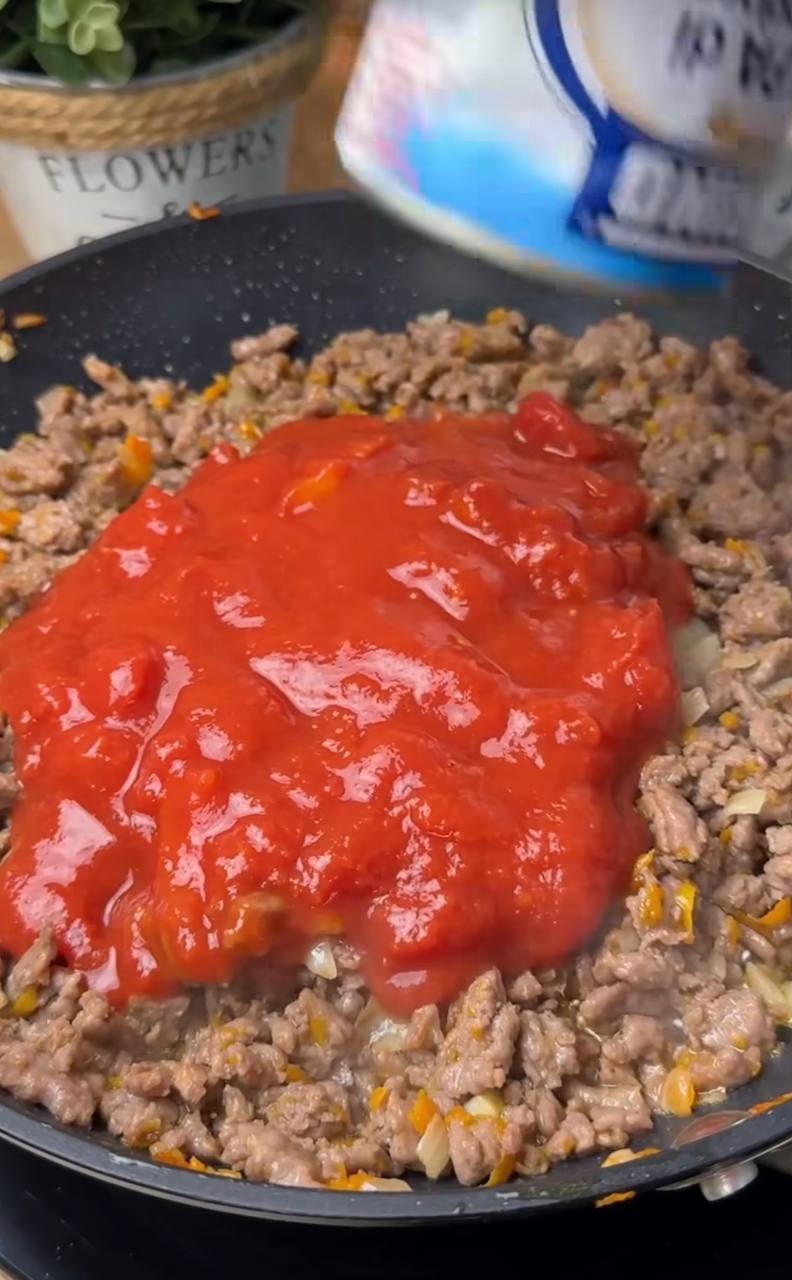 Рецепт лінивої лазаньї без духовки: швидко, просто і дуже смачно